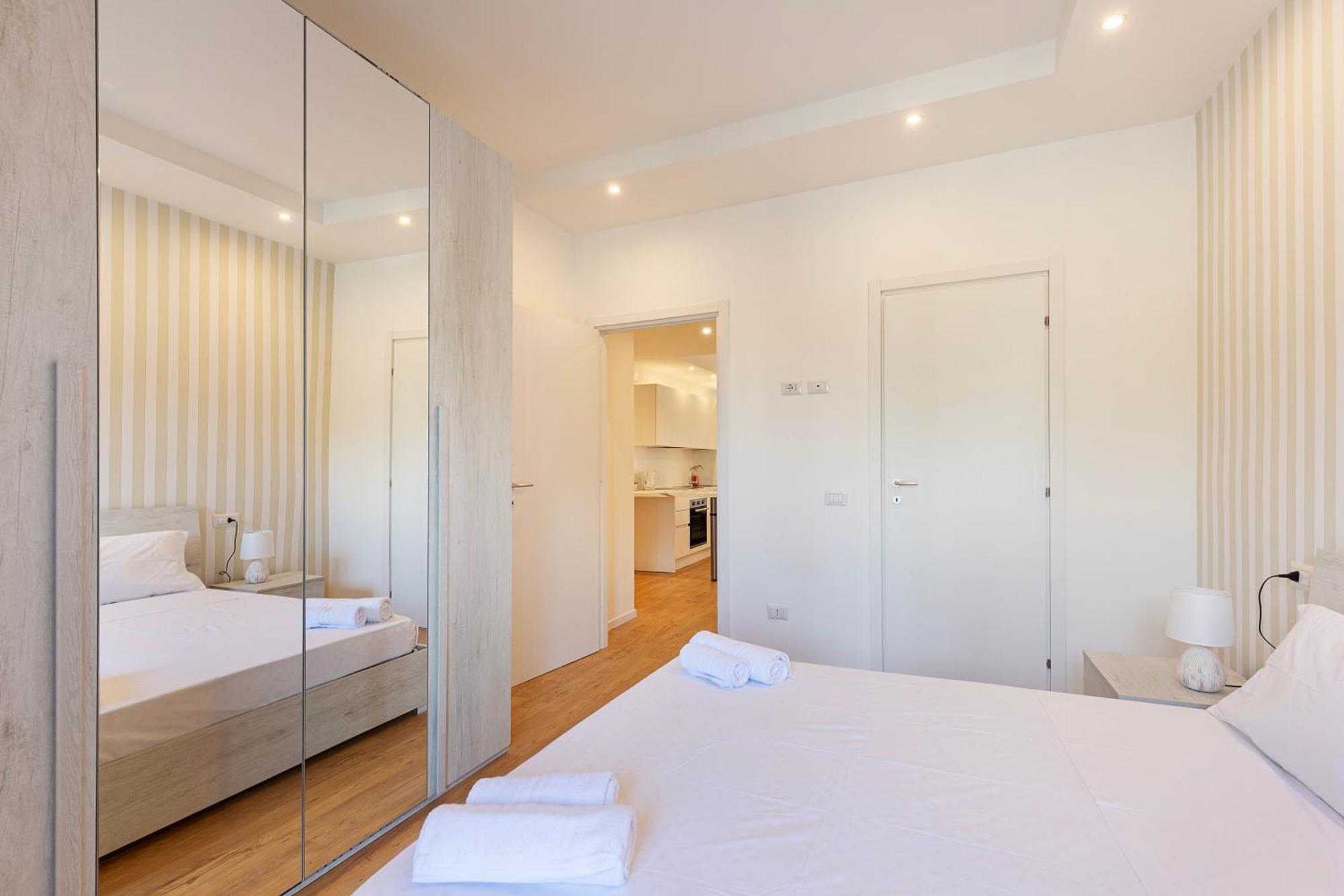 Margherita&Camilla Apartment! Milan Bagian luar foto